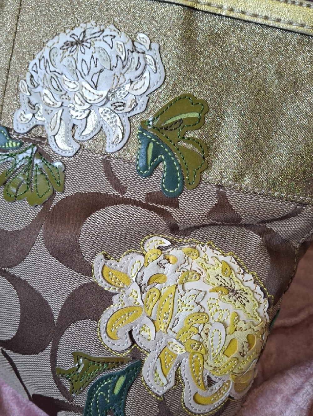 COACH LIMITED EDITON FLORAL Appliqué Tote 2008 - Picture 3 of 10